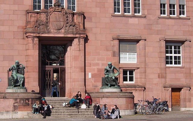 Makedonya Uluslararası Balkan Üniversitesi